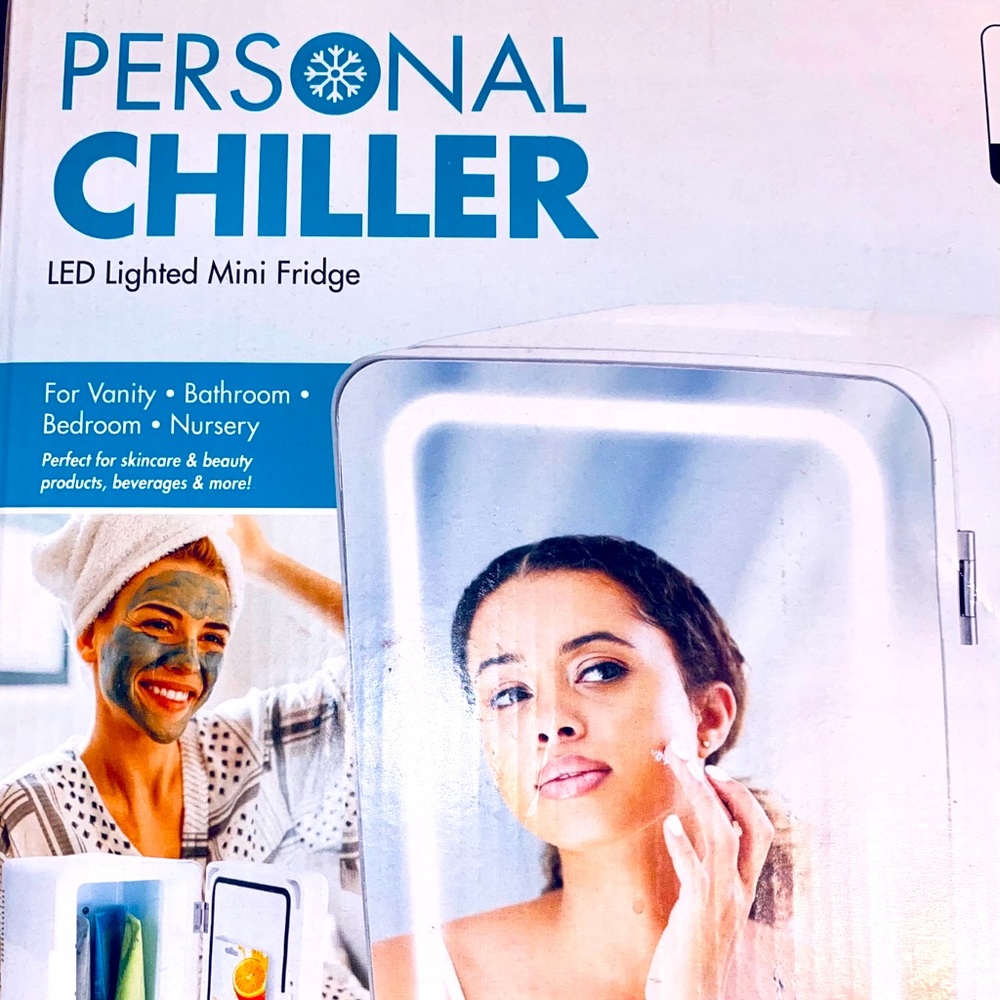 Personal Chiller LED mirror front mini fridge
